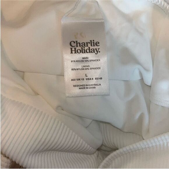 Charlie Holiday NWT Peyton One Piece Bikini Swimsuit in White Size 8 - Picture 10 of 11